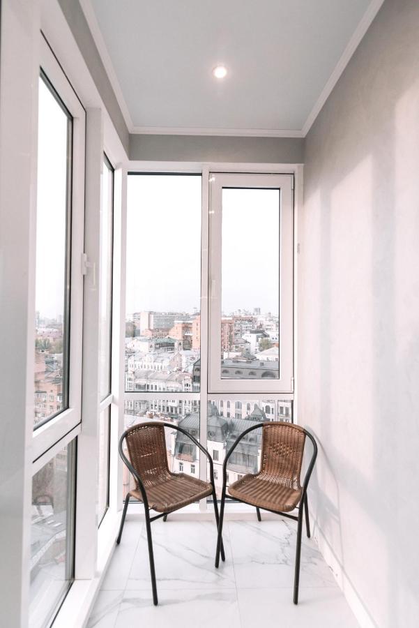 Royal Tower Vip Smart Apartments 4 Киев Экстерьер фото