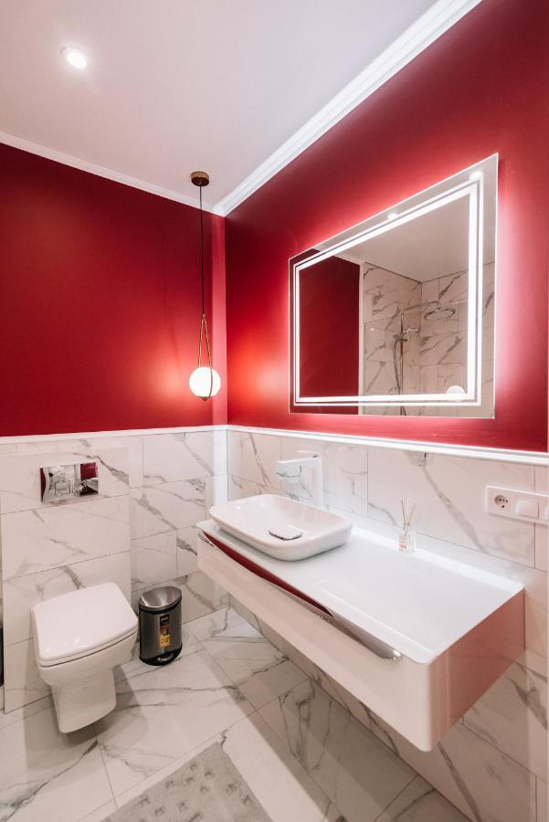 Royal Tower Vip Smart Apartments 4 Киев Экстерьер фото